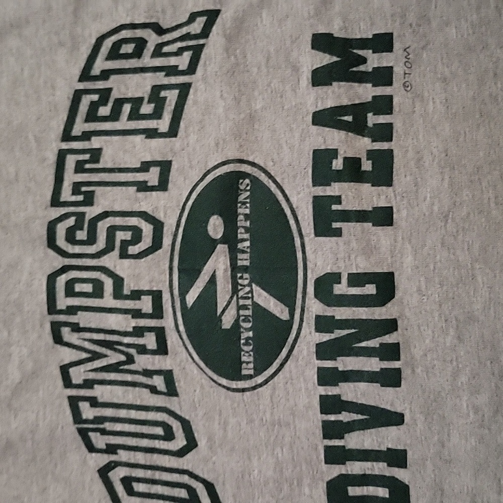 "Dumpster Diving" T-shirt Gray Med